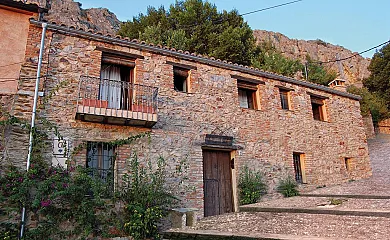 La Jara de Las Villuercas en Cabañas Del Castillo (Cáceres) - Foto 1