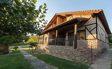 Las Cabañas de la Vera en Aldeanueva de la Vera (Cáceres) - Foto 1