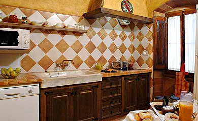 Ca La Siona en Cantallops de Avinyonet (Barcelona) - Foto 14