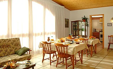 Cal Jeroni en Cantallops de Avinyonet (Barcelona) - Foto 12