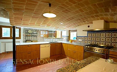 Cal Rajoler en Orfes (Girona) - Foto 4