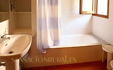 Cal Rajoler en Orfes (Girona) - Foto 12