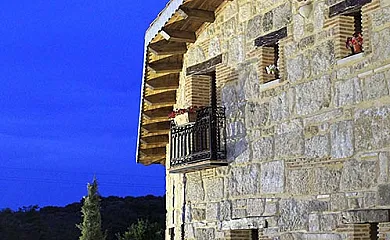 Cantarranas en Ciudad Rodrigo (Salamanca) - Foto 17