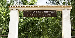 Casas rurales Vado del Río Tus 0011