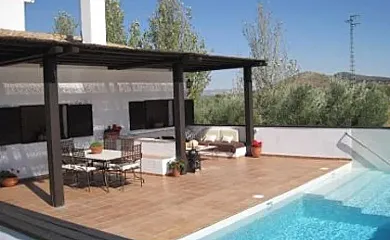 Casa Rural-Padel Entreolivos en Iznalloz (Granada) - Foto 1