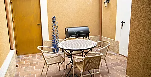 La Casa de los Bisa 003