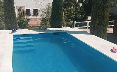 HEARTS & PONIES Apartamentos con piscinas privadas de invierno y verano y suites con jacuzzis en Chinchón (Madrid) - Foto 24