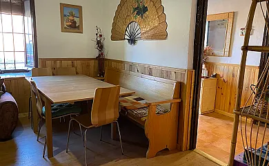 La Casa De La Maestra en Cabreros Del Rio (León) - Foto 5