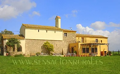 Ermita de Santa Llúcia en Garrigas (Girona) - Foto 1