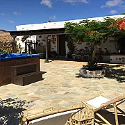 Casa del Abuelo Rafael 001