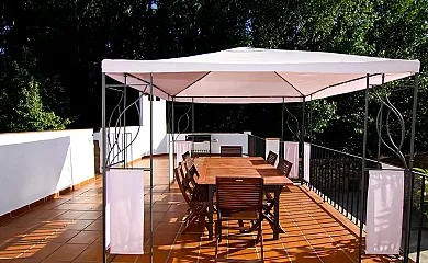 La Serrería y Casa Venecia en Galaroza (Huelva) - Foto 3