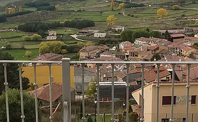 Diez Leguas en Hoyos Del Espino (Ávila) - Foto 13