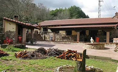 CASA RÍO ALBERCHE en Navaluenga (Ávila) - Foto 4
