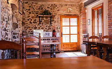 Agroturisme Sant Dionís en Campllong (Girona) - Foto 10