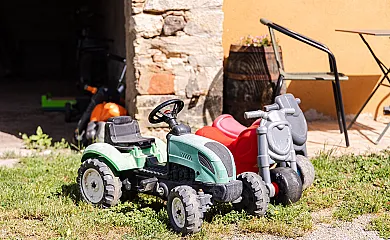 Agroturisme Sant Dionís en Campllong (Girona) - Foto 19
