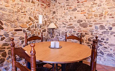 Agroturisme Sant Dionís en Campllong (Girona) - Foto 22