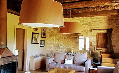 Cal Baró d´Abella y Casa La Torre Blanca en Cardona (Barcelona) - Foto 8