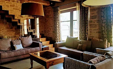 Cal Baró d´Abella y Casa La Torre Blanca en Cardona (Barcelona) - Foto 14