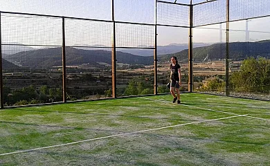 Cal Baró d´Abella y Casa La Torre Blanca en Cardona (Barcelona) - Foto 16