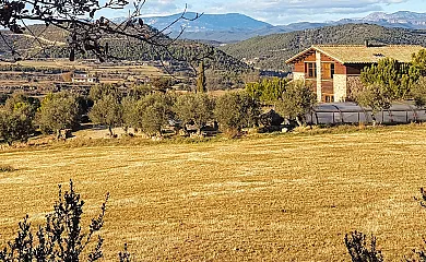 Cal Baró d´Abella y Casa La Torre Blanca en Cardona (Barcelona) - Foto 18