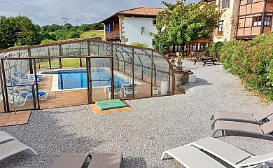 Posada Señorio de Altamira en Santillana Del Mar (Cantabria) - Foto 1