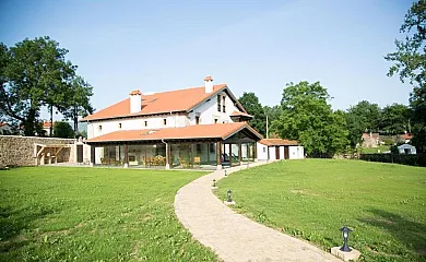 Casas Rurales La Cuplia en Villacarriedo (Cantabria) - Foto 11