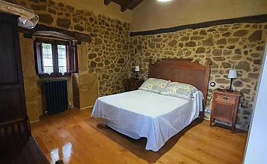 Posada y Viviendas Rurales Fuente de Güelo en San Bartolomé de Meruelo (Cantabria) - Foto 12