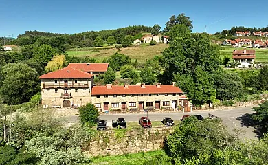 Posada y Viviendas Rurales Fuente de Güelo en San Bartolomé de Meruelo (Cantabria) - Foto 8