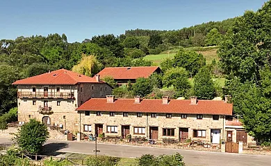 Posada y Viviendas Rurales Fuente de Güelo en San Bartolomé de Meruelo (Cantabria) - Foto 11