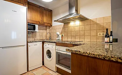 Alojamientos Rurales Can Llobet I, II, III y IV en Capmany (Girona) - Foto 8