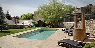 Alojamientos Rurales Can Llobet I, II, III y IV 002