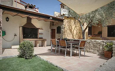 Alojamientos Rurales Can Llobet I, II, III y IV en Capmany (Girona) - Foto 6