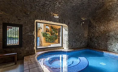 Alojamientos Rurales Can Llobet I, II, III y IV en Capmany (Girona) - Foto 3