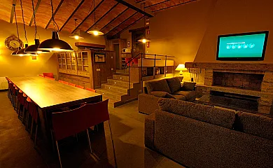 Masía Baumala y Mas Danyans en Les Llosses (Girona) - Foto 11