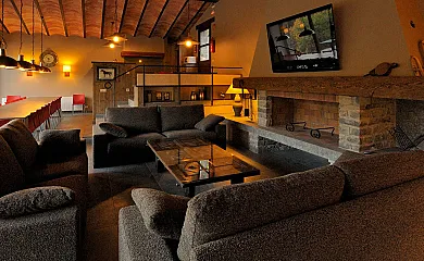 Masía Baumala y Mas Danyans en Les Llosses (Girona) - Foto 19