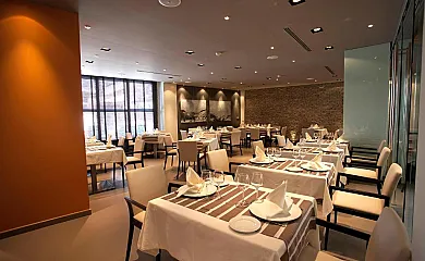 Apartamentos Turísticos La Trufa Negra en Mora de Rubielos (Teruel) - Foto 4