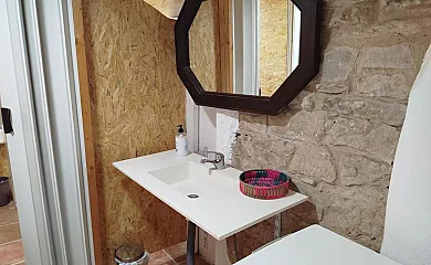 Marilluna Aixopluc Rural en Vallbona de Les Monges (Lleida) - Foto 12