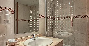 Apartamentos Petronilla 0012