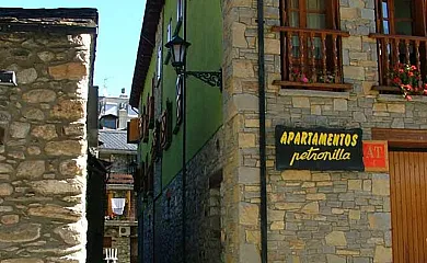 Apartamentos Petronilla en Benasque (Huesca) - Foto 2