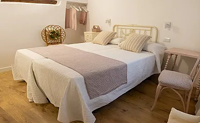 CIUDAD DE LUNA en Huete (Cuenca) - Foto 4