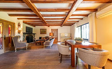 Mas Xibeques en Bascara (Girona) - Foto 5