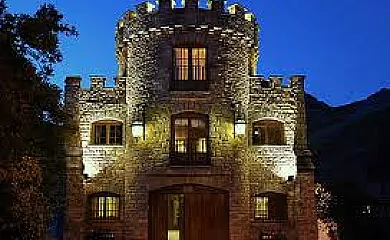 Apartamentos Castillo de Piedrasecha en Piedrasecha (León) - Foto 2