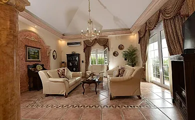 Villa Elísabeth en Alhaurín el Grande (Málaga) - Foto 4