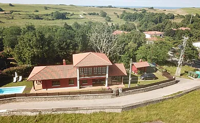 La Casa Roja Asturias en Hontoria (Asturias) - Foto 1