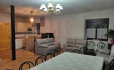 Casa Rural Baños del Rey en Vega De Santa María (Ávila) - Foto 4