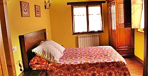 Apartamentos Rurales La Candaliega 002