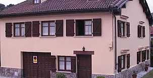 Apartamentos Rurales La Candaliega 003