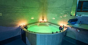 Apartamentos Rurales Las Caldas Spa El Balneario 002