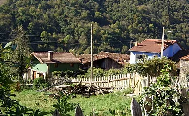 Alojamientos Valle del Huerna en Lena (Asturias) - Foto 2