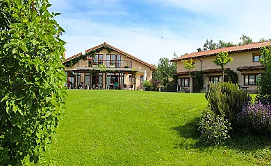 Apartamentos Villabamba en Valdeavellano de Tera (Soria) - Foto 2